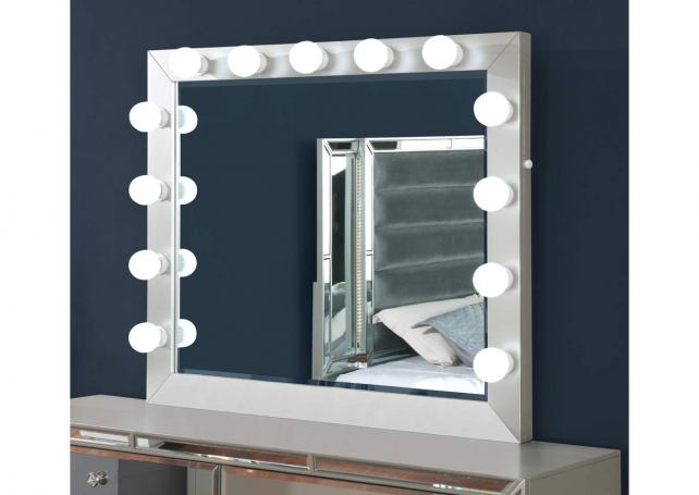 Lisbon Dresser with Mirror