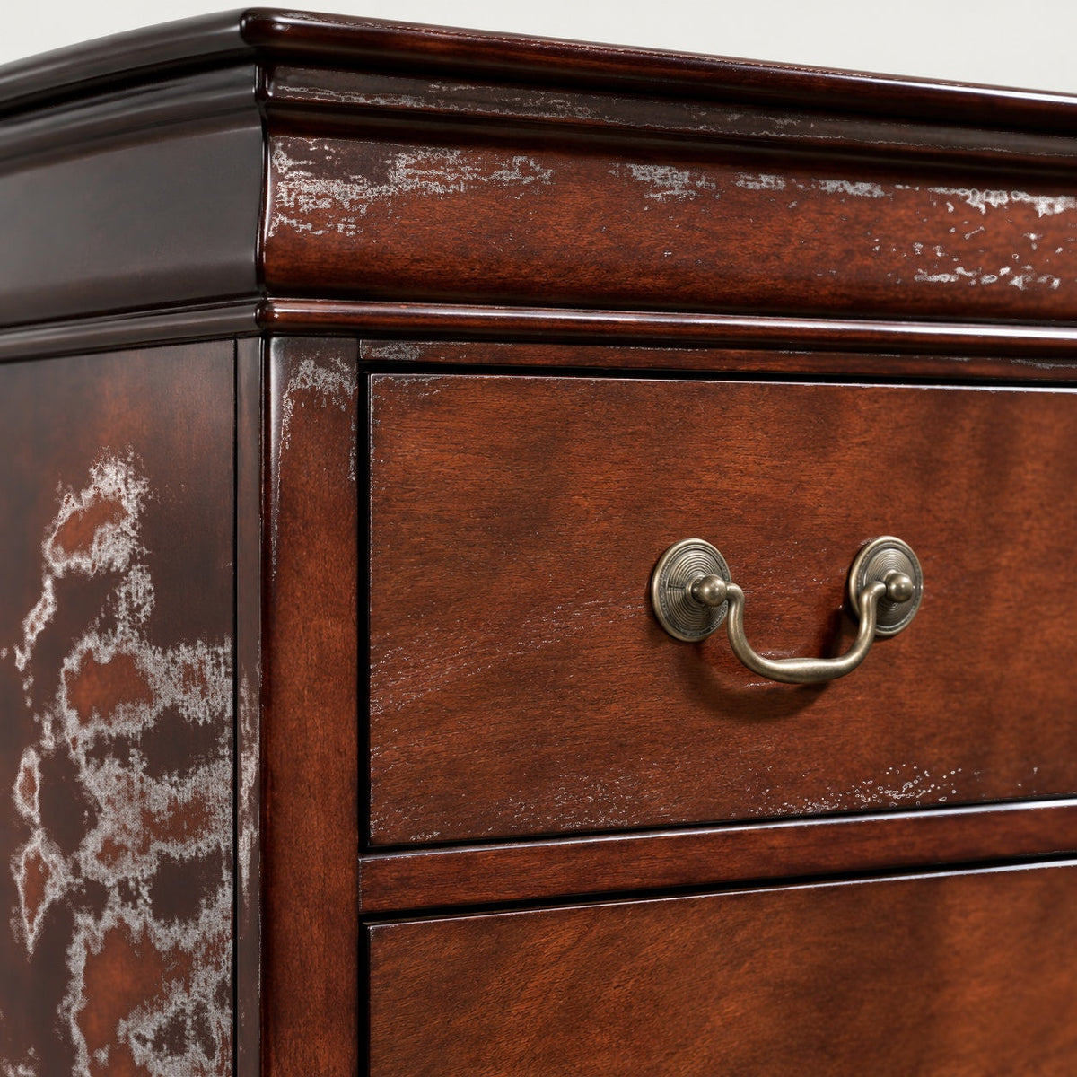 Aurora Chest (Brown Cherry) — detail